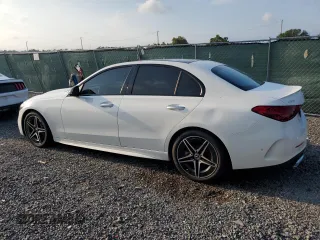 2022 Mercedes-Benz C 300 z VIN W1KAF4HB1NR057557, wystawiony jako Copart lot #66270144 z przebiegiem 17 314 mil mil oraz Szkoda całkowita • Salvage title. Historia ofert i sprzedaży dostępna na DreamBid. Obrazek 2.