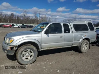 2003 Toyota Tacoma with VIN 5TEWN72N33Z247336, listed as a Copart auction lot 48352625 with 205,653 mi miles and Clean Title. Bid and sale history available at carsss.com. Image 1.