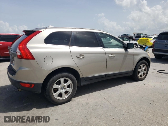 2012 Volvo XC60 3.2L z VIN YV4952DL5C2282067, wystawiony jako Copart lot #45854725 z przebiegiem 248 826 mil mil oraz Szkoda całkowita • Salvage title. Historia ofert i sprzedaży dostępna na DreamBid. Obrazek 5.