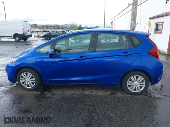 2017 Honda Fit LX with VIN 3HGGK5H58HM707699, listed as a IAAI auction lot 41903192 with 35,364 mi miles. Bid and sale history available at carsss.com. Image 14.