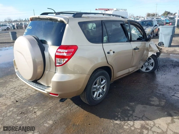 2011 Toyota RAV4 with VIN 2T3ZF4DV2BW061951, listed as a IAAI auction lot 41596684 with 86,909 mi miles. Bid and sale history available at carsss.com. Image 4.