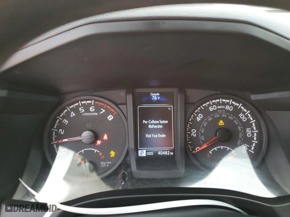 2022 Toyota Tacoma 4WD SR with VIN 3TMCZ5AN9NM458876, listed as a Copart auction lot 53727005 with 40,482 mi miles and Salvage Title. Bid and sale history available at carsss.com. Image 9.