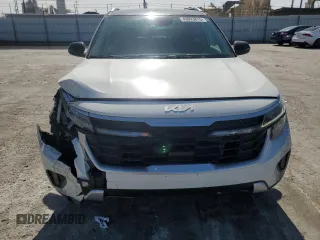 2024 Kia Seltos SX with VIN KNDETCA70R7600287, listed as a Copart auction lot 49093815 with 7,160 mi miles and Salvage title. Bid and sale history available at DreamBid. Image 5.