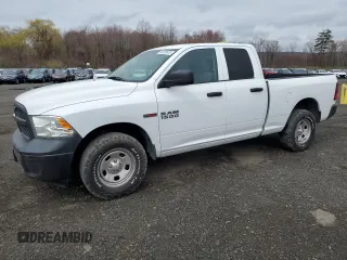 2018 Ram 1500 Tradesman z VIN 1C6RR7FM1JS263885, wystawiony jako Copart lot #89101695 z przebiegiem 81 598 mil mil oraz Czysty tytuł • Clean title. Historia ofert i sprzedaży dostępna na DreamBid. Obrazek 1.