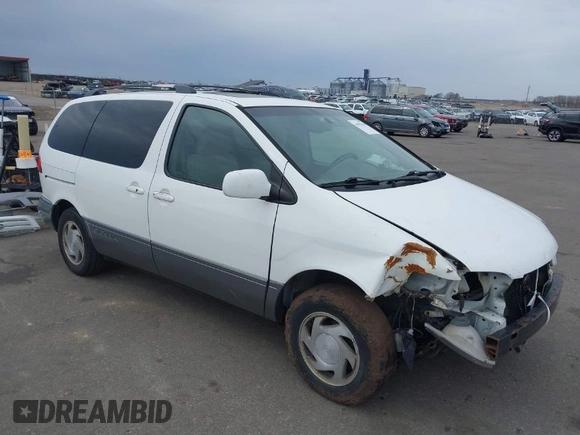 2001 Toyota Sienna LE with VIN 4T3ZF13C21U364354, listed as a IAAI auction lot 41991518 with 198,678 mi miles. Bid and sale history available at carsss.com. Image 1.