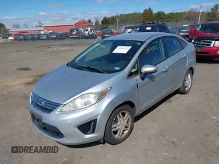 2011 Ford Fiesta SE with VIN 3FADP4BJ0BM232470, listed as a IAAI auction lot 41813477 with 189,443 mi miles. Bid and sale history available at carsss.com. Image 2.