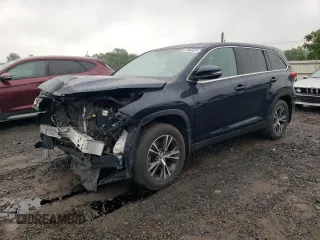 2019 Toyota Highlander LE z VIN 5TDBZRFH7KS972727, wystawiony jako Copart lot #59688655 z przebiegiem 65 859 mil mil oraz Czysty tytuł • Clean title. Historia ofert i sprzedaży dostępna na DreamBid. Obrazek 1.