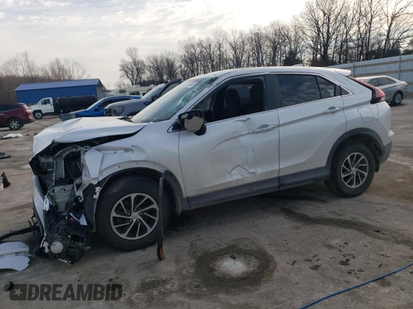 2022 Mitsubishi Eclipse Cross ES z VIN JA4ATUAA4NZ039908, wystawiony jako Copart lot #46615885 z przebiegiem 74 316 mil mil oraz Szkoda całkowita • Salvage title. Historia ofert i sprzedaży dostępna na DreamBid. Obrazek 1.