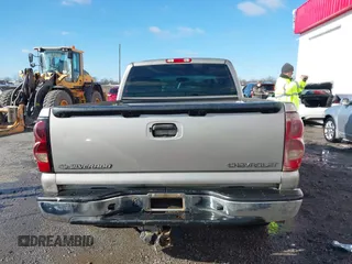 2003 Chevrolet Silverado 1500 with VIN 2GCEK19T431124042, listed as a IAAI auction lot 41252015 with 165,099 mi miles. Bid and sale history available at carsss.com. Image 16.