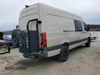 2021 Mercedes-Benz Sprinter with VIN W1Y4ECVY0MT080290, listed as a Copart auction lot 87269454 with 30,092 mi miles and Salvage Title. Bid and sale history available at DreamBid. Image 3.