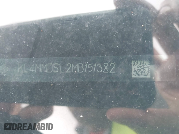 2021 Buick Encore GX Select with VIN KL4MMDSL2MB151382, listed as a IAAI auction lot 42198480 with 60,220 mi miles and . Bid and sale history available at DreamBid. Image 9.