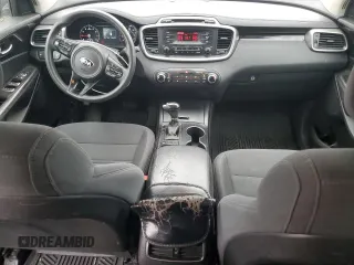 2016 Kia Sorento LX z VIN 5XYPG4A37GG006506, wystawiony jako Copart lot #59517245 z przebiegiem 127 151 mil mil oraz Szkoda całkowita • Salvage title. Historia ofert i sprzedaży dostępna na DreamBid. Obrazek 8.