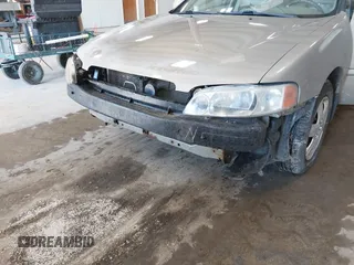2001 Nissan Altima GXE with VIN 1N4DL01D91C128284, listed as a IAAI auction lot 41649006 with 75,262 mi miles. Bid and sale history available at carsss.com. Image 6.