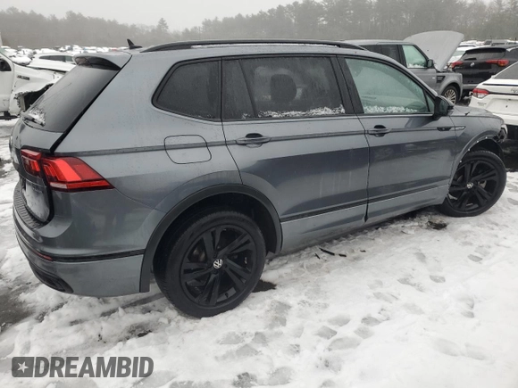 2023 Volkswagen Tiguan SE R-Line Black with VIN 3VV8B7AX2PM108307, listed as a Copart auction lot 43910665 with 21,448 mi miles and Salvage Title. Bid and sale history available at DreamBid. Image 3.