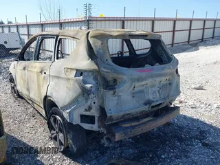 2016 Ford Escape SE with VIN 1FMCU9GX6GUC82782, listed as a IAAI auction lot 41938368 with Not Provided miles and . Bid and sale history available at DreamBid. Image 3.
