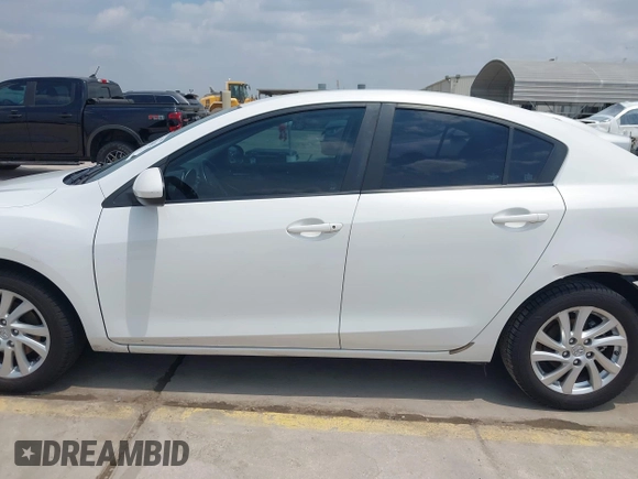 2012 Mazda 3 i Touring with VIN JM1BL1V72C1677190, listed as a IAAI auction lot 42076143 with 162,192 mi miles and . Bid and sale history available at DreamBid. Image 15.