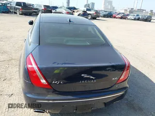 2013 Jaguar XJ Supercharged with VIN SAJWA2GE8DMV43164, listed as a IAAI auction lot 42549807 with 59,744 mi miles and . Bid and sale history available at DreamBid. Image 16.