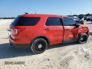 2016 Ford Utility Police Interceptor with VIN 1FM5K8AR9GGB55543, listed as a Copart auction lot 72181274 with 67,539 mi miles and Salvage Title. Bid and sale history available at carsss.com. Image 3.