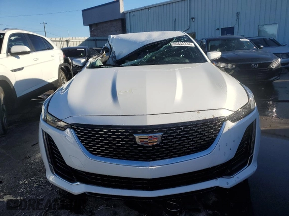 2020 Cadillac CT5 Luxury z VIN 1G6DM5RKXL0152351, wystawiony jako Copart lot #80843234 z przebiegiem 17 154 mil mil oraz Nie do naprawy • Non repairable. Historia ofert i sprzedaży dostępna na DreamBid. Obrazek 5.