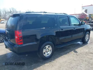 2013 Chevrolet Suburban LT с VIN 1GNSKJE72DR356781, выставлен на аукционе IAAI как лот 41908071 с пробегом 258 688 миль миль и . История ставок и продаж доступна на DreamBid. Изображение 4.