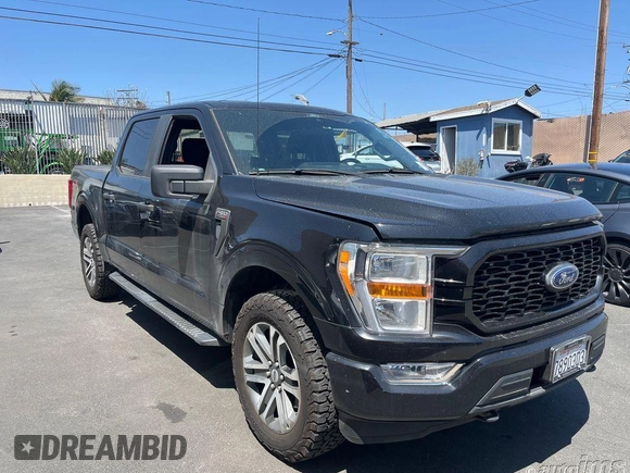 2021 Ford F-150 XL z VIN 1FTEW1EP4MFA52718, wystawiony jako IAAI lot #42382909 z przebiegiem 76 654 mil mil oraz . Historia ofert i sprzedaży dostępna na DreamBid. Obrazek 1.