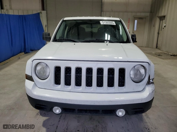 2014 Jeep Patriot Sport with VIN 1C4NJPBB4ED925262, listed as a Copart auction lot 51303565 with 179,976 mi miles and Clean Title. Bid and sale history available at carsss.com. Image 5.