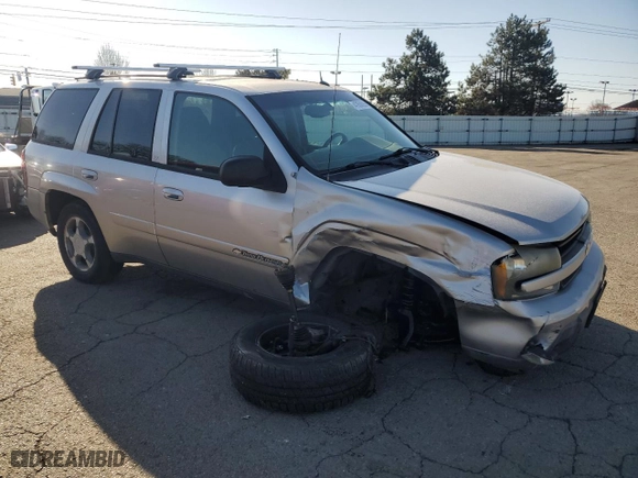 2004 Chevrolet TrailBlazer LT with VIN 1GNDT13S842206986, listed as a Copart auction lot 47850095 with 181,080 mi miles and Salvage Title. Bid and sale history available at carsss.com. Image 4.