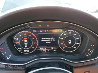 2019 Audi A4 Premium Plus z VIN WAUHMAF46KA107832, wystawiony jako Copart lot #46549125 z przebiegiem 36 127 mil mil oraz Szkoda całkowita • Salvage title. Historia ofert i sprzedaży dostępna na DreamBid. Obrazek 9.