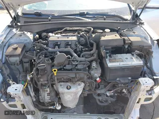 2017 Kia Cadenza Premium with VIN KNALB4J18H5049092, listed as a IAAI auction lot 41247799 with 66,502 mi miles. Bid and sale history available at carsss.com. Image 10.