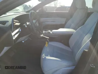 2023 Cadillac LYRIQ RWD Luxury z VIN 1GYKPMRK8PZ001087, wystawiony jako Copart lot #54224495 z przebiegiem 36 395 mil mil oraz Szkoda całkowita • Salvage title. Historia ofert i sprzedaży dostępna na DreamBid. Obrazek 7.