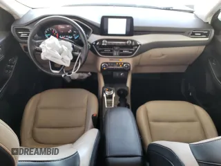 2021 Ford Escape SEL with VIN 1FMCU9H65MUA70490, listed as a Copart auction lot 57815275 with 62,227 mi miles and Salvage title. Bid and sale history available at DreamBid. Image 8.