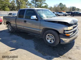 2000 Chevrolet Silverado 1500 LS with VIN 2GCEC19T8Y1377966, listed as a Copart auction lot 46485345 with 329,257 mi miles and Salvage Title. Bid and sale history available at carsss.com. Image 4.