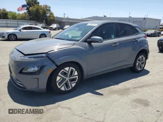 2023 Hyundai Kona SE с VIN KM8K23AG3PU178354, выставлен на аукционе Copart как лот 61268215 с пробегом 47 693 миль миль и Списание • Salvage title. История ставок и продаж доступна на DreamBid. Изображение 1.