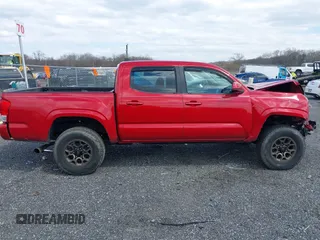 2016 Toyota Tacoma SR5 with VIN 5TFAX5GN0GX057704, listed as a IAAI auction lot 41890138 with 110,799 mi miles. Bid and sale history available at carsss.com. Image 14.
