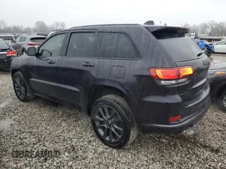 2018 Jeep Grand Cherokee Overland z VIN 1C4RJFCT3JC268599, wystawiony jako Copart lot #85242404 z przebiegiem 58 018 mil mil oraz Szkoda całkowita • Salvage title. Historia ofert i sprzedaży dostępna na DreamBid. Obrazek 2.