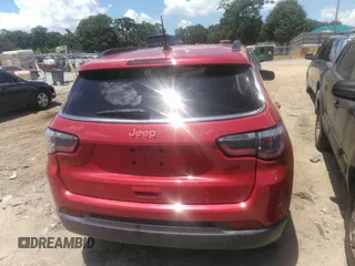2018 Jeep Compass Limited with VIN 3C4NJCCB4JT358837, listed as a IAAI auction lot 42847013 with 127,958 mi miles and . Bid and sale history available at DreamBid. Image 16.