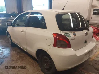 2007 Toyota Yaris with VIN JTDJT923375125479, listed as a IAAI auction lot 42531612 with 132,654 mi miles and . Bid and sale history available at DreamBid. Image 3.