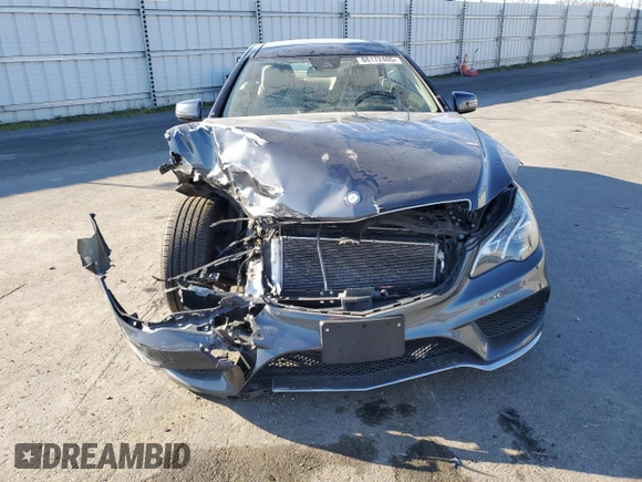 2016 Mercedes-Benz E-Class E 400 with VIN WDDKJ6FB8GF329415, listed as a Copart auction lot 88172405 with 69,700 mi miles and Salvage Title. Bid and sale history available at carsss.com. Image 5.