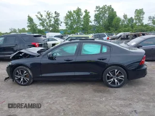 2024 Volvo S60 Core Dark Theme with VIN 7JRL12TK3RG297323, listed as a IAAI auction lot 42514589 with 33,757 mi miles and . Bid and sale history available at DreamBid. Image 14.