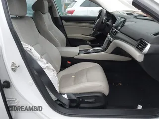 2019 Honda Accord Touring z VIN 1HGCV2F97KA014542, wystawiony jako IAAI lot #41570589 z przebiegiem 82 546 mil mil oraz . Historia ofert i sprzedaży dostępna na DreamBid. Obrazek 5.