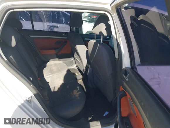 2007 Volkswagen Rabbit z VIN WVWDR71K37W216514, wystawiony jako IAAI lot #41871868 z przebiegiem 162 185 mil mil oraz . Historia ofert i sprzedaży dostępna na DreamBid. Obrazek 8.