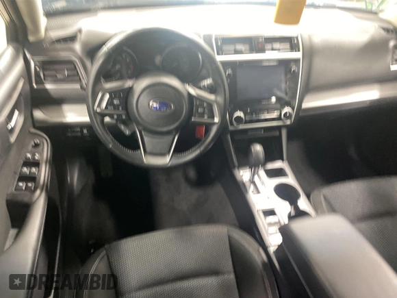 2018 Subaru Outback Premium z VIN 4S4BSAFC6J3328092, wystawiony jako IAAI lot #42566461 z przebiegiem 63 226 mil mil oraz . Historia ofert i sprzedaży dostępna na DreamBid. Obrazek 21.