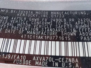 2023 Toyota Camry LE z VIN 4T1C11AK1PU771615, wystawiony jako IAAI lot #41679085 z przebiegiem 20 230 mil mil oraz . Historia ofert i sprzedaży dostępna na DreamBid. Obrazek 9.
