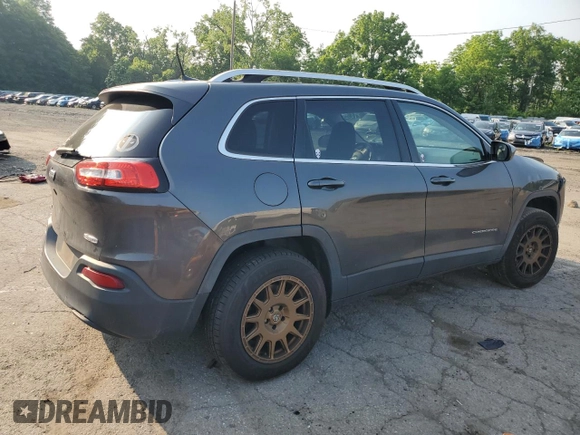 2016 Jeep Cherokee Latitude z VIN 1C4PJMCB2GW271617, wystawiony jako Copart lot #60405445 z przebiegiem 113 204 mil mil oraz Szkoda całkowita • Salvage title. Historia ofert i sprzedaży dostępna na DreamBid. Obrazek 3.