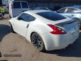 2017 Nissan 370Z with VIN JN1AZ4EH2HM953493, listed as a IAAI auction lot 41228710 with 82,114 mi miles. Bid and sale history available at carsss.com. Image 3.