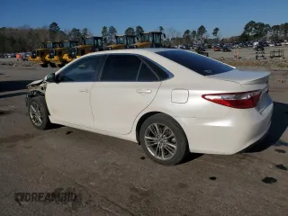 2016 Toyota Camry XLE with VIN 4T1BF1FK8GU214593, listed as a Copart auction lot 48777805 with 142,746 mi miles and Salvage Title. Bid and sale history available at carsss.com. Image 2.