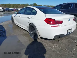 2013 BMW 6 Series 650i xDrive with VIN WBA6B4C59DD098329, listed as a IAAI auction lot 41404788 with 139,677 mi miles. Bid and sale history available at carsss.com. Image 3.