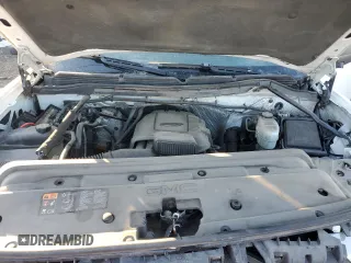 2015 GMC Sierra 2500HD with VIN 1GT22XEG9FZ104377, listed as a Copart auction lot 89287055 with Not provided miles and Salvage title. Bid and sale history available at DreamBid. Image 11.