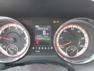 2015 Dodge Grand Caravan R/T with VIN 2C4RDGEGXFR718664, listed as a IAAI auction lot 41748958 with 239,277 mi miles and . Bid and sale history available at DreamBid. Image 7.