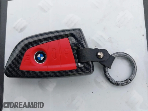 2020 BMW M5 Competition z VIN WBSJF0C08LCD72764, wystawiony jako IAAI lot #41739116 z przebiegiem 36 013 mil mil oraz . Historia ofert i sprzedaży dostępna na DreamBid. Obrazek 11.